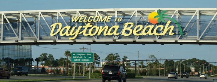 Daytona Beach Visitors Guide