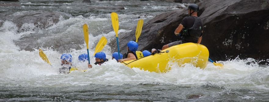 Top 5 things to know for planning a Whitewater Rafting Trip