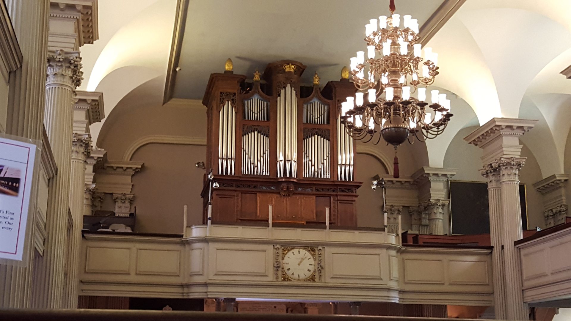 interior Kings Chapel Boston, MA