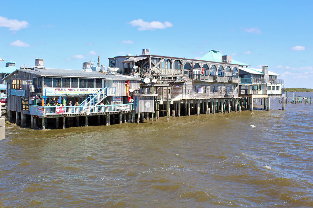 Waterfront Restaurants, Cedar Key