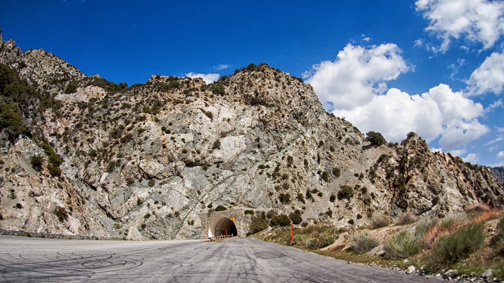 The tunnel on Angeles Crest Highway