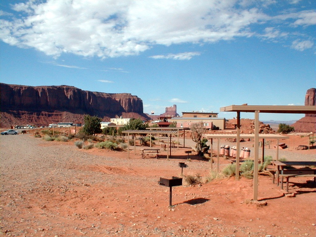 Monument Valley Navajo Tribal Park , Tsé Biiʼ Ndzisgaii, Navajo Nation Reservation - summer 2000 - Patrick Nouhailler ©