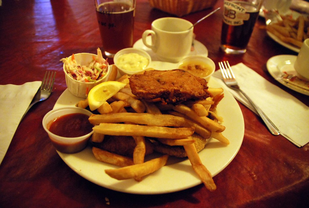 Friday Night Fish Fry at Lake Front Brewery, Milwaukee