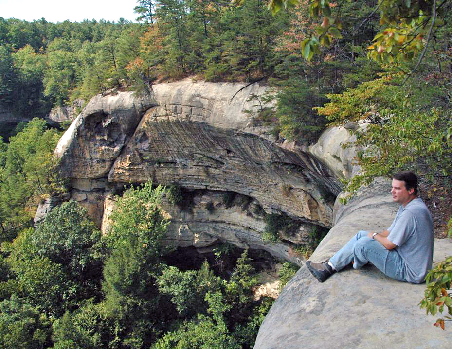 Undercut cliffs of Corbin Sandstone (between Indian Staircase & Frog's Head, Red River Gorge, eastern Kentucky, USA)